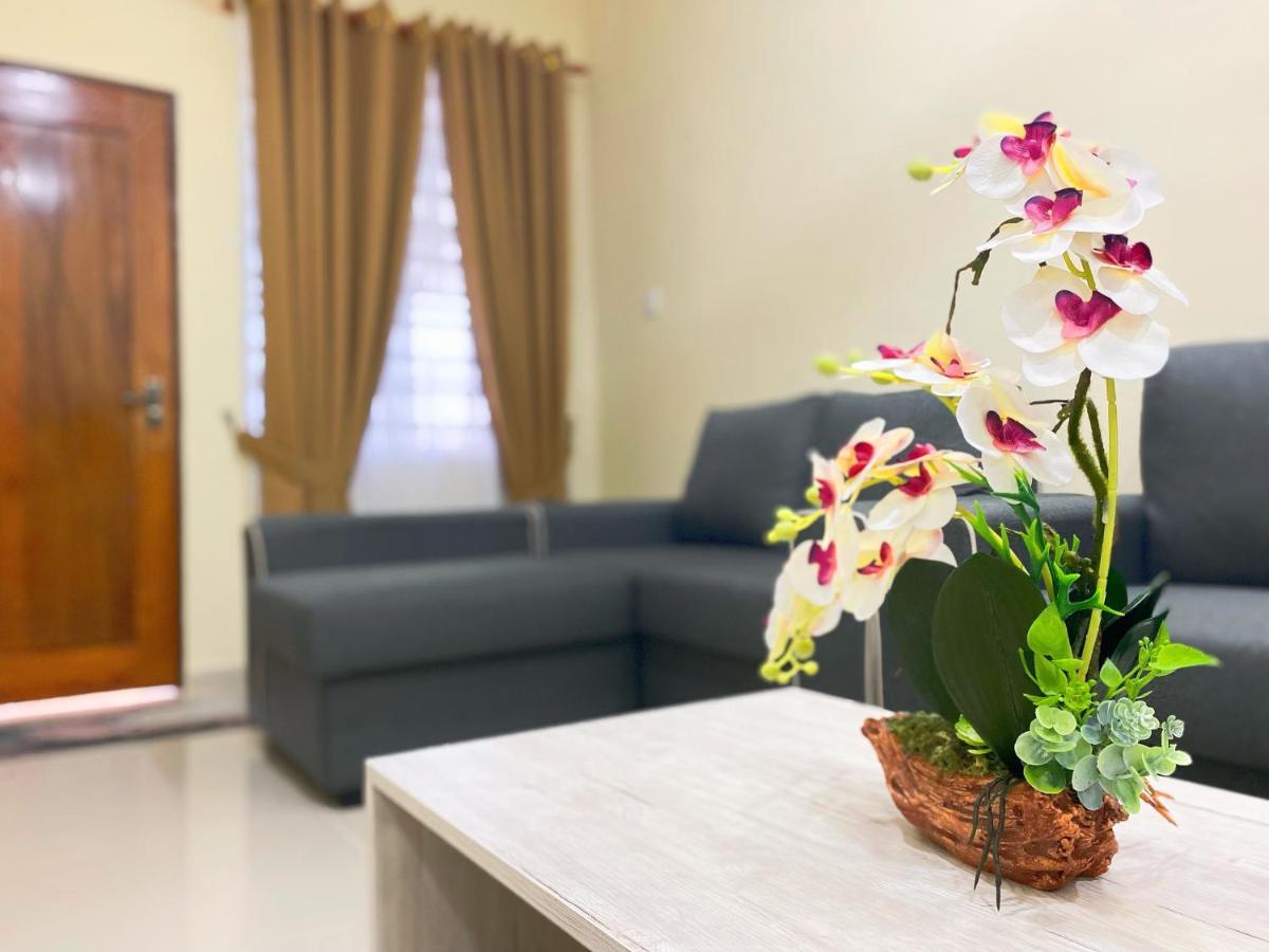 Nazza Homestay Besut With Swimming Pool Kampung Raja エクステリア 写真